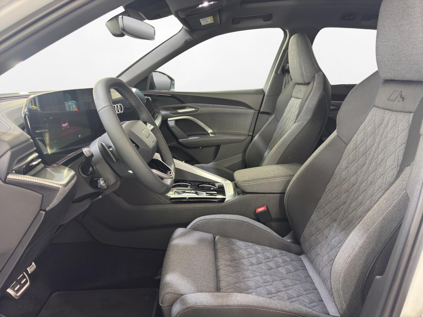 Bild über Audi Q5 SUV TDI quattro 150 kW S tronic - für weitere Informationen kontaktieren Sie den Audi Partner