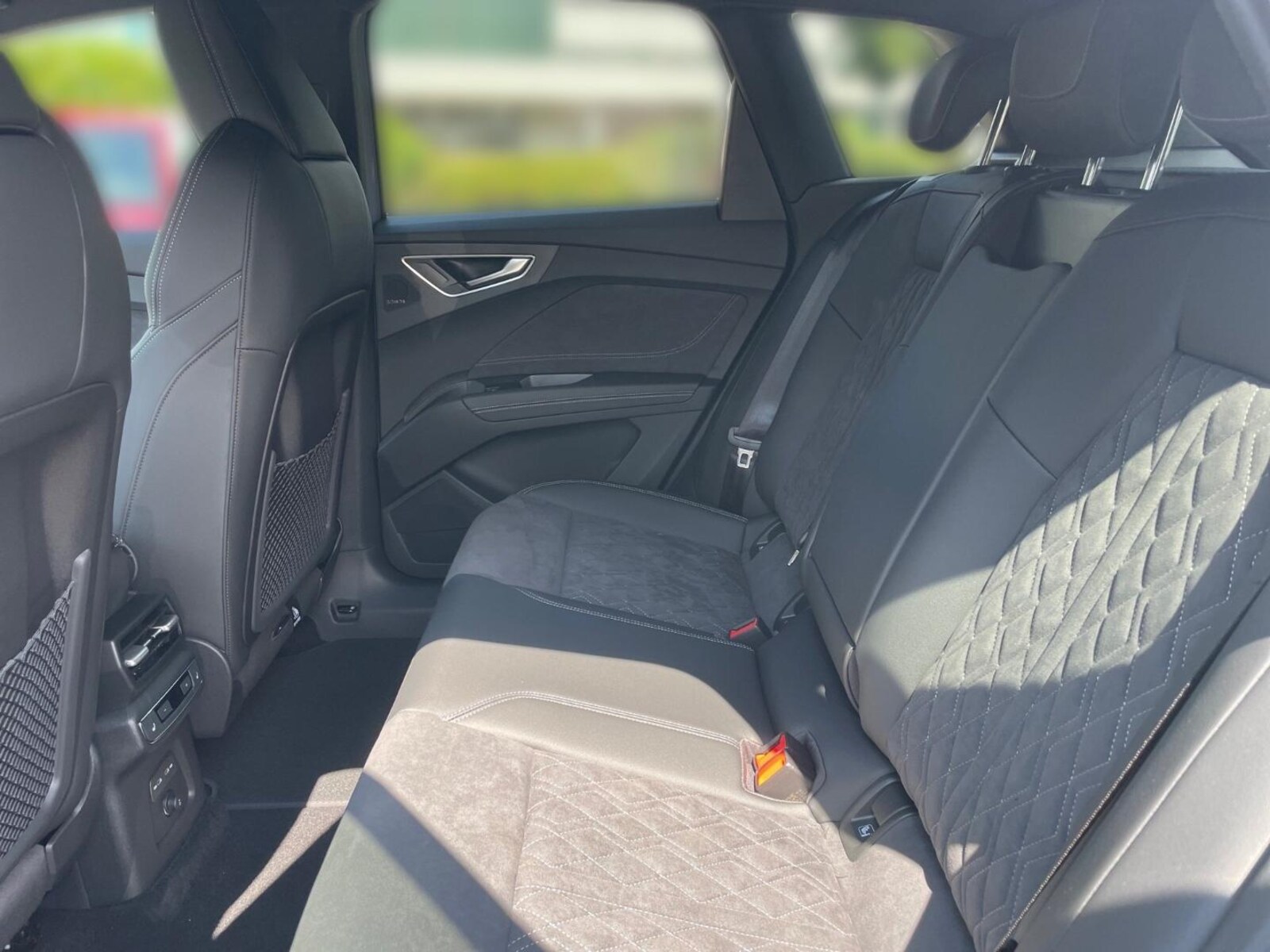 Audi Q4 e-tron – Bild 14