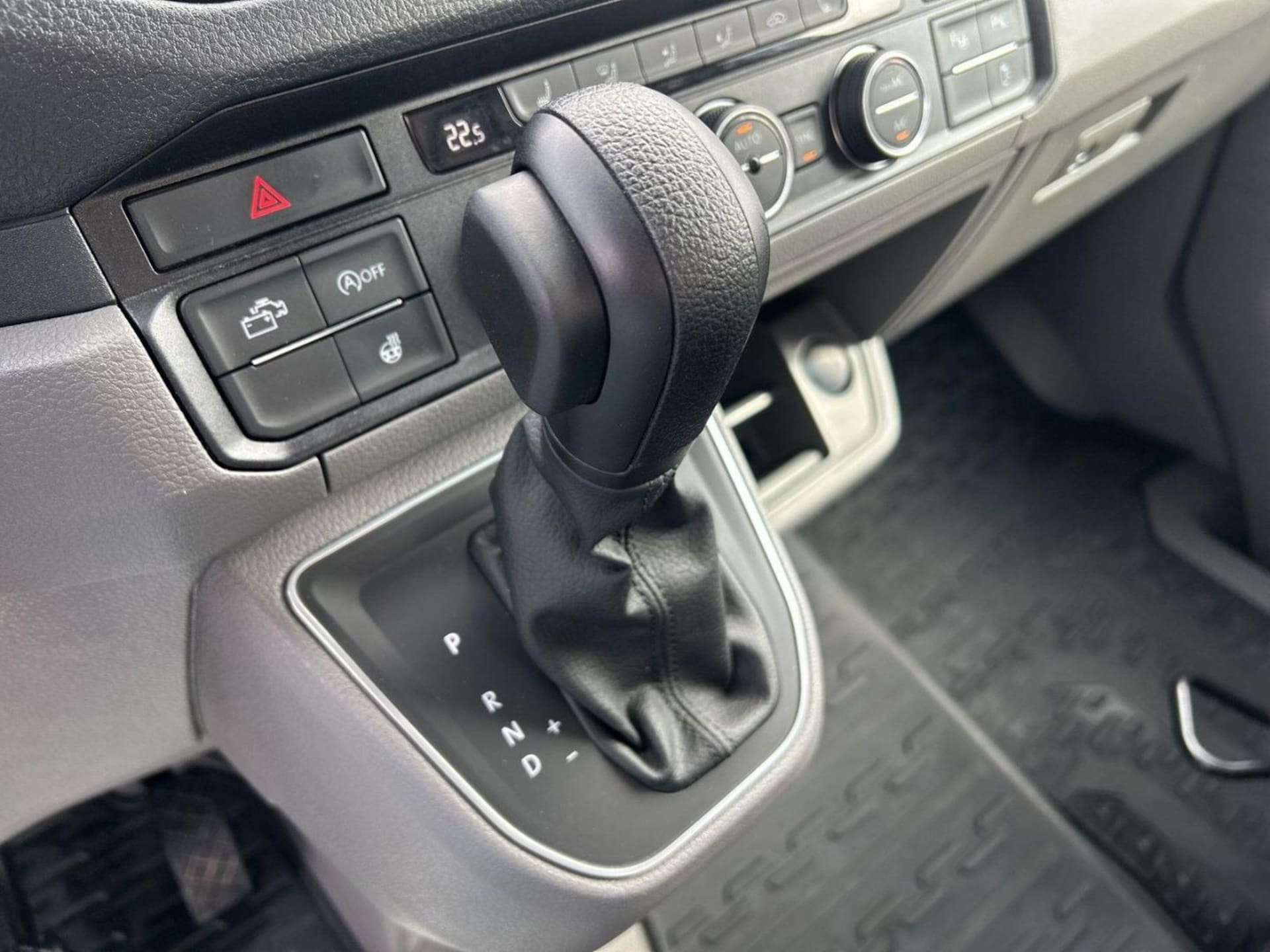 Volkswagen Grand California 600