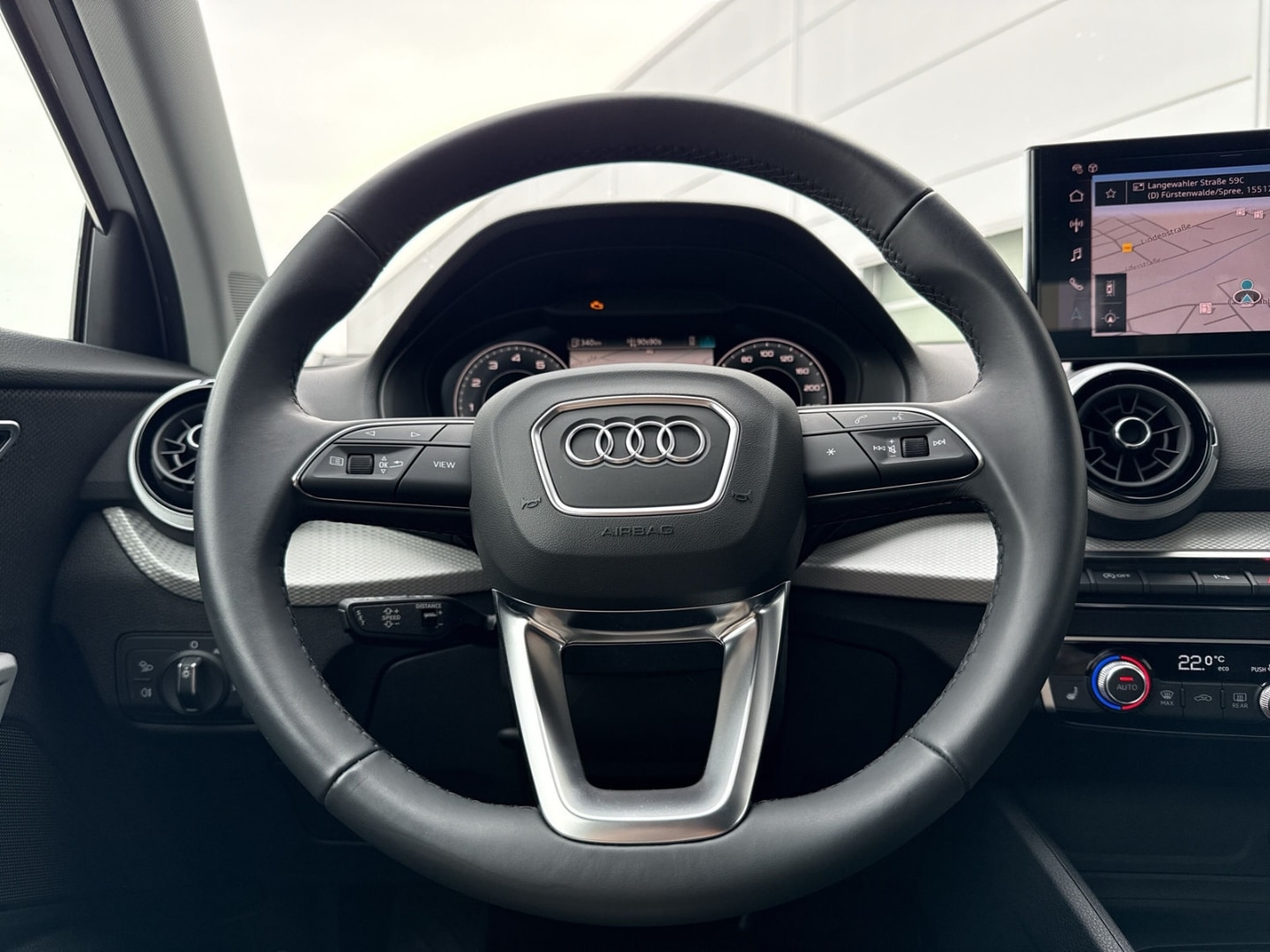 Bild über Audi Q2 advanced 35 TFSI S tronic - für weitere Informationen kontaktieren Sie den Audi Partner