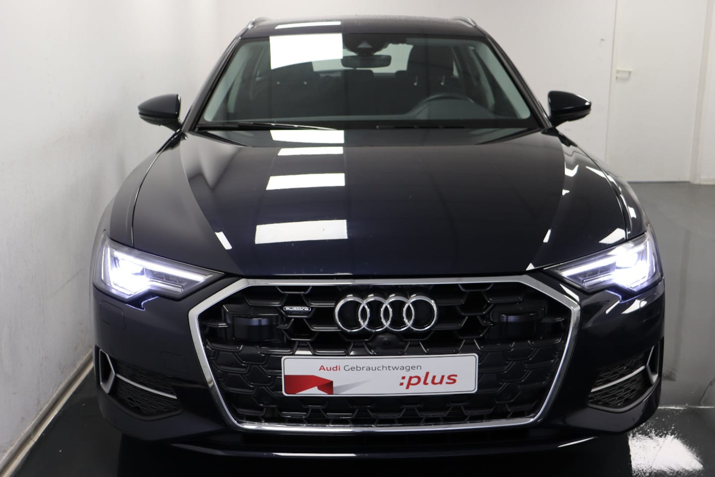 Bild über Audi A6 Avant advanced 45 TDI quattro S tronic - für weitere Informationen kontaktieren Sie den Audi Partner