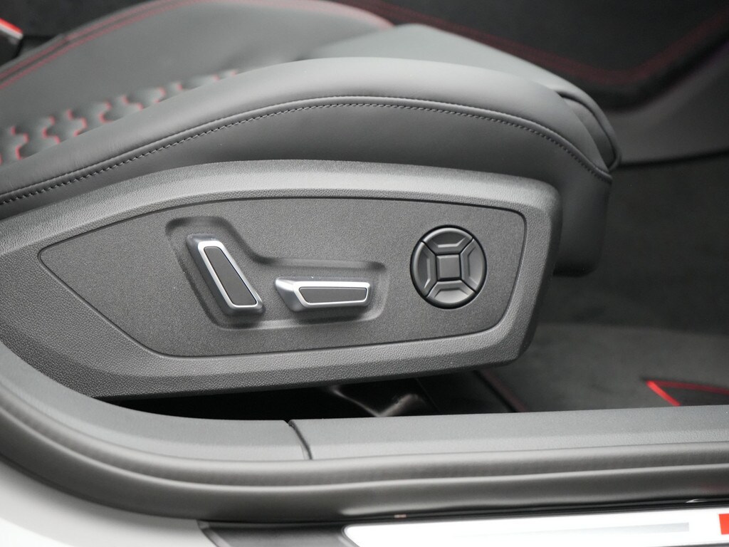 Image about Audi RS 6 Avant TFSI quattro tiptronic