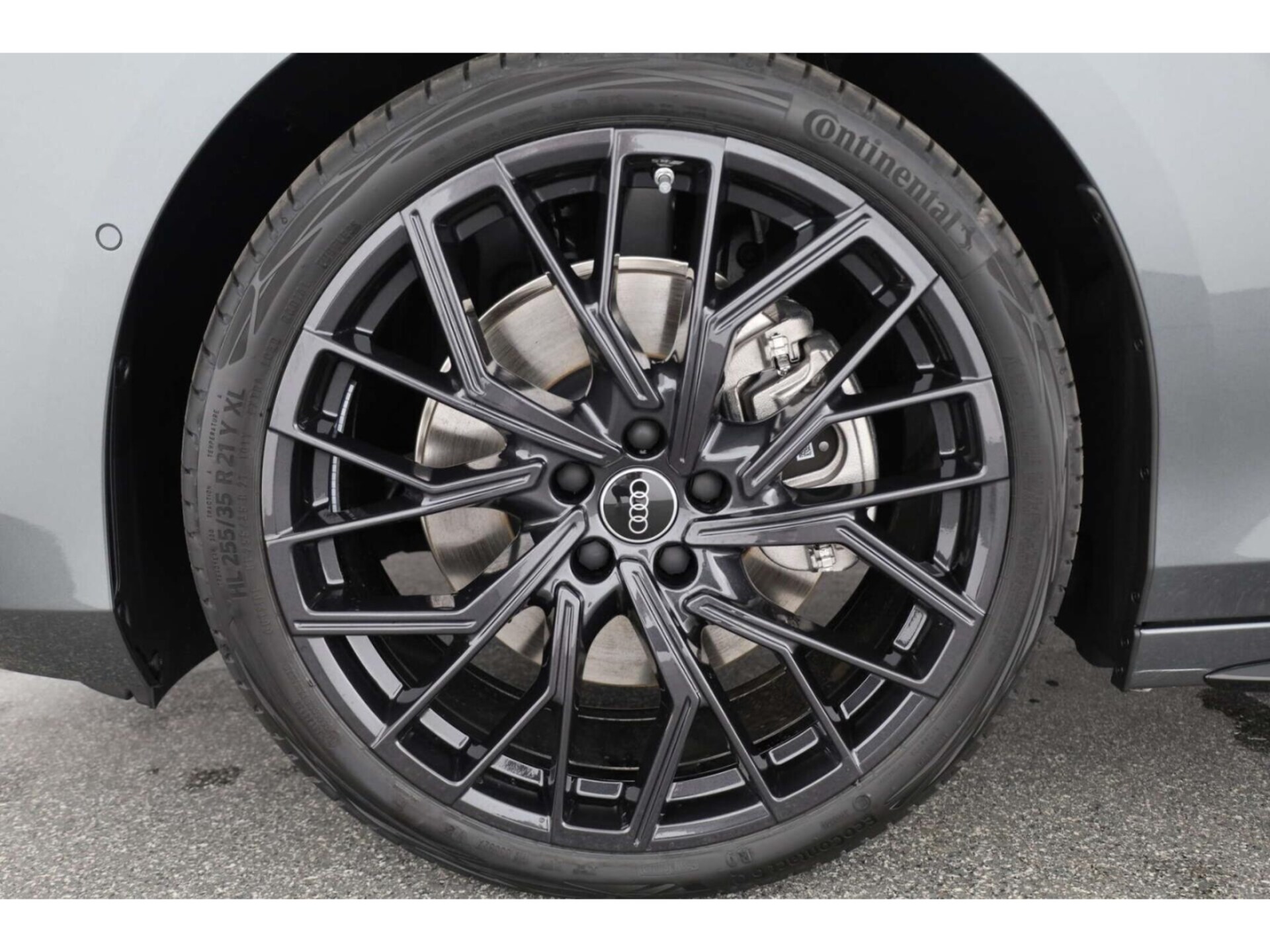 Audi A6 Avant edition one