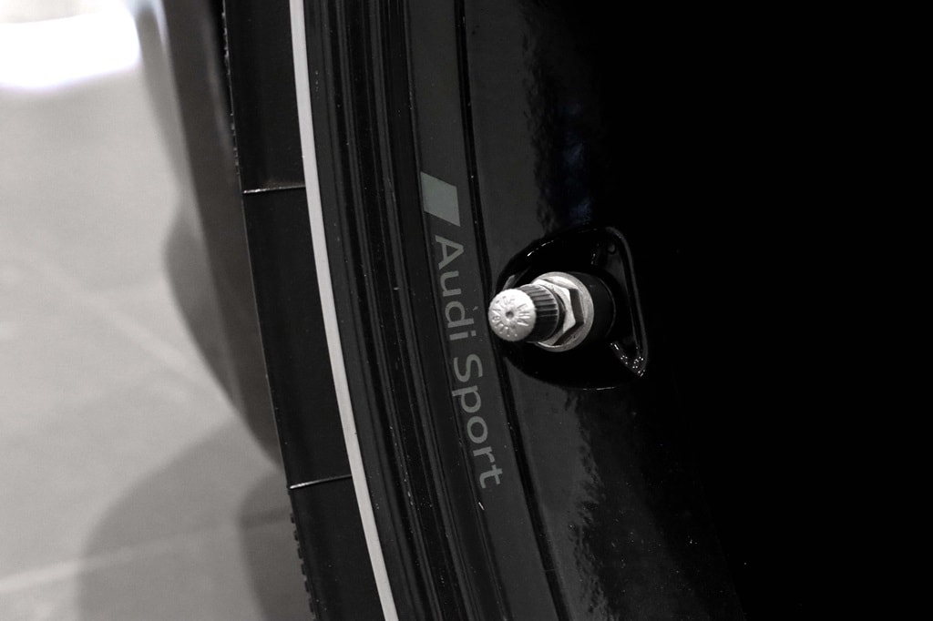 Bild som visar Audi RS 6 Avant RS 6 Avant 600 hk tiptronic - för mer information kontakta din Audi Partner