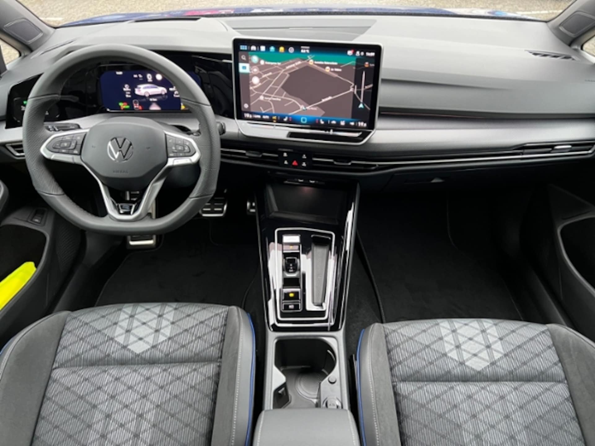 Volkswagen Golf Variant R-Line