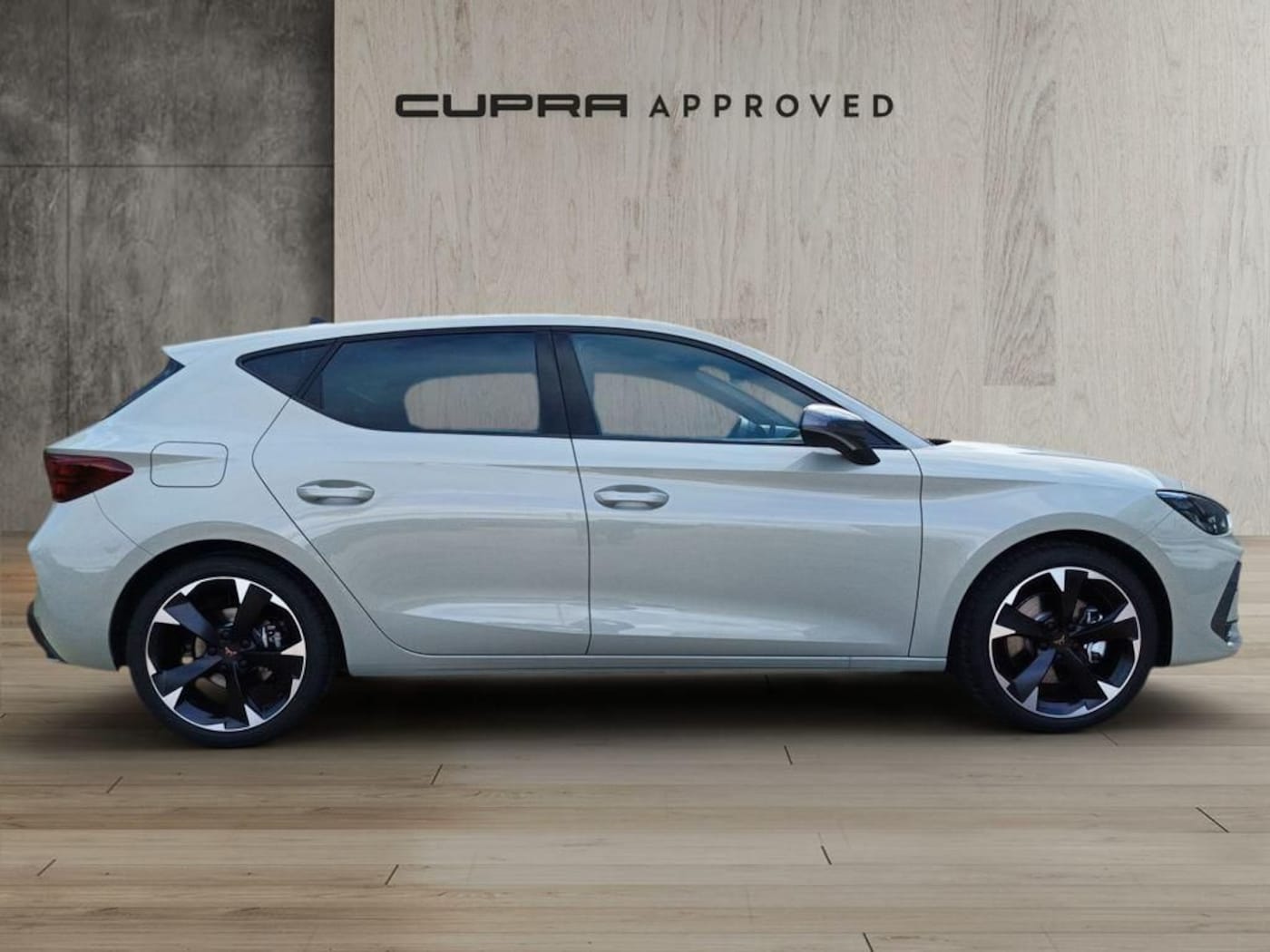 CUPRA Leon León 1.5 TSI e-Hybrid DSG 150 kW (204 CV) — photo 3