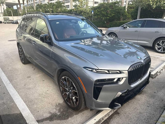 2024 BMW X7