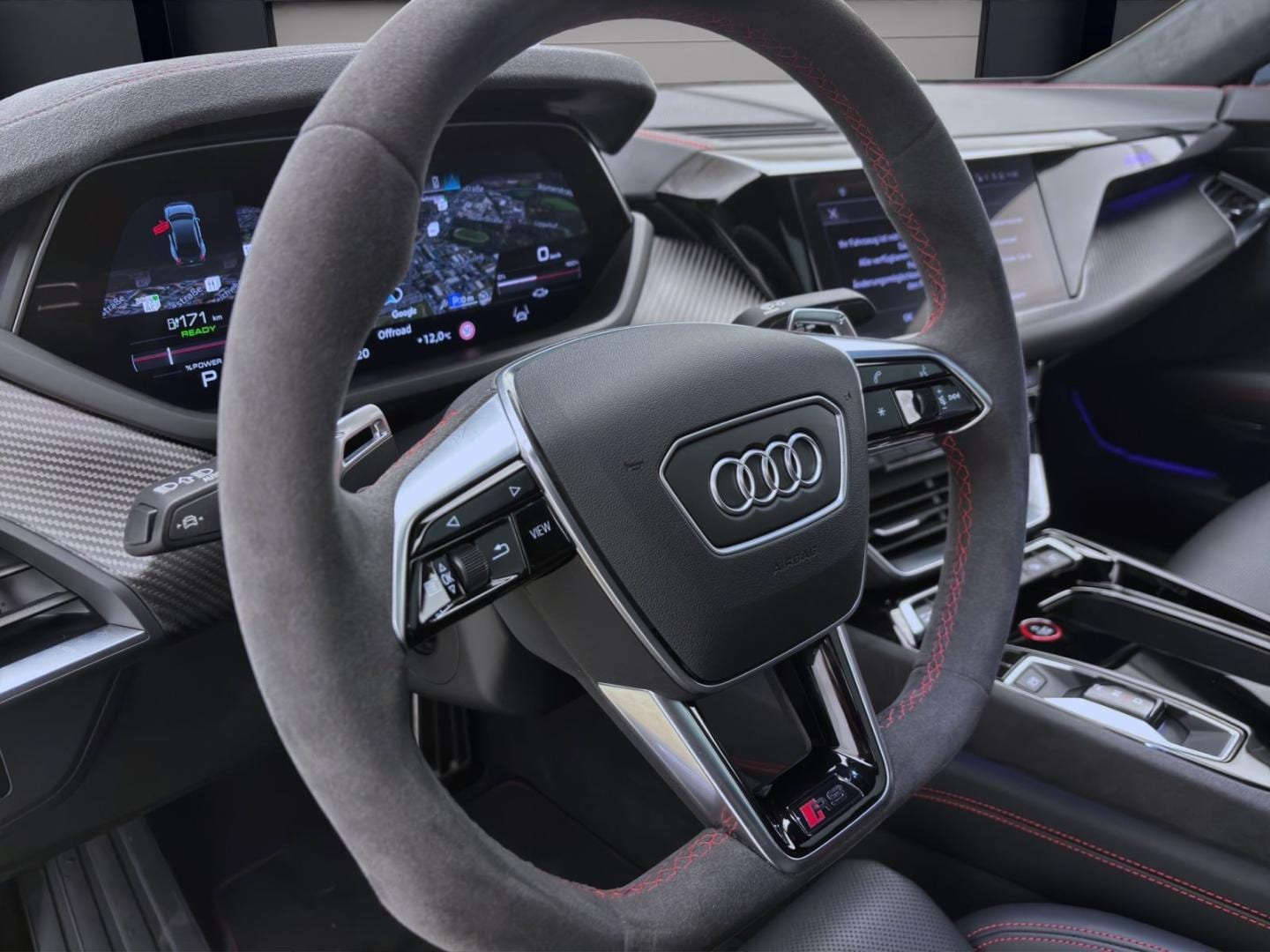 Bild über Audi RS e-tron GT e-tron quattro - für weitere Informationen kontaktieren Sie den Audi Partner