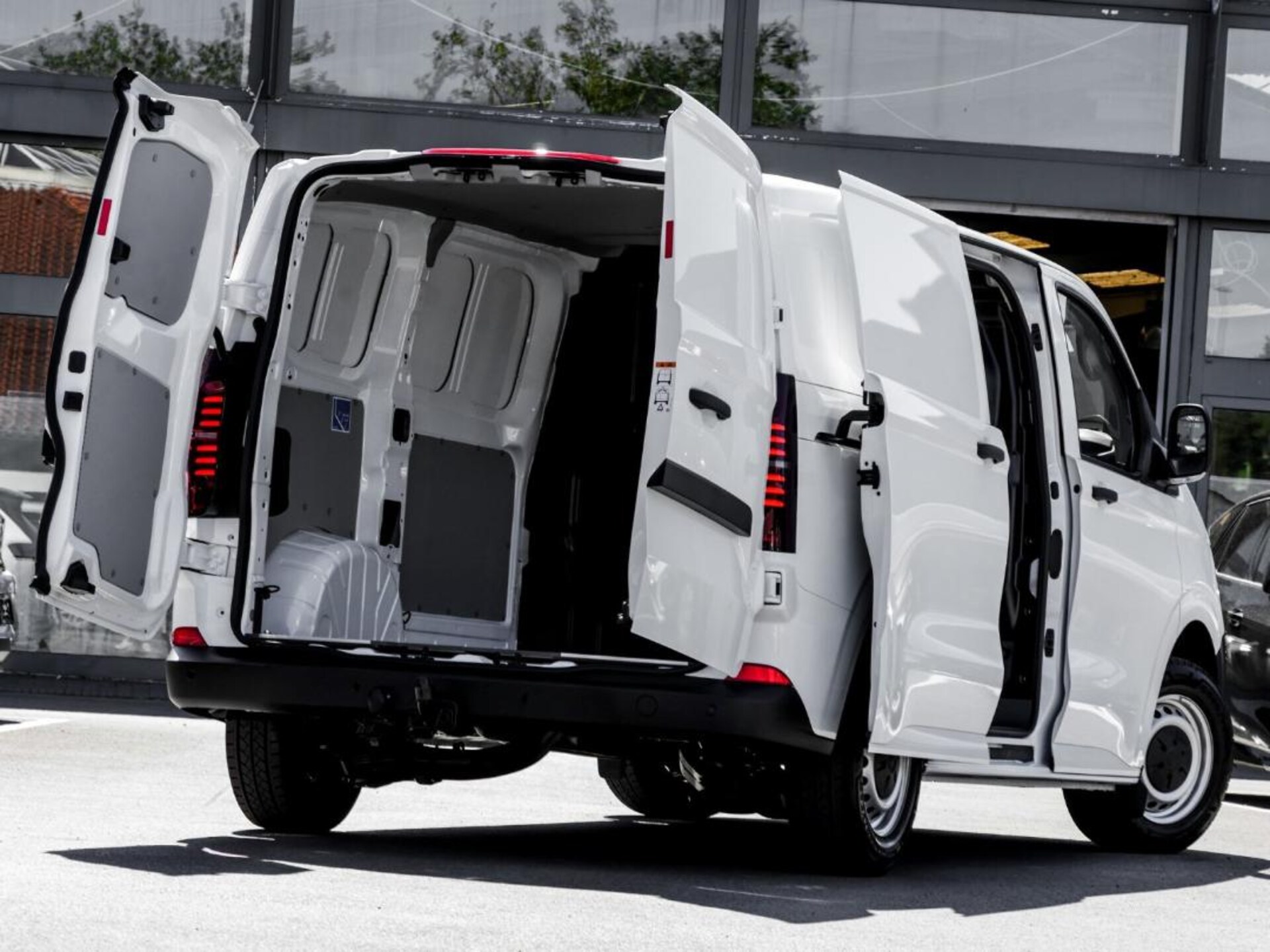Volkswagen Transporter Kasten kurzer Radstand