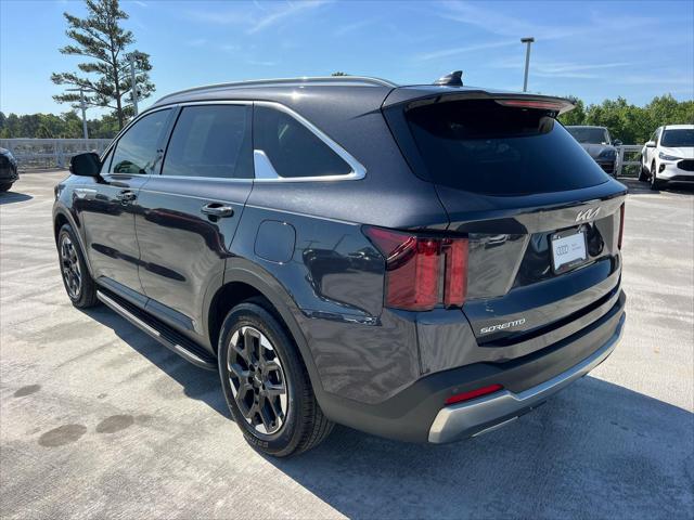 2025 Kia Sorento S - Photo 7