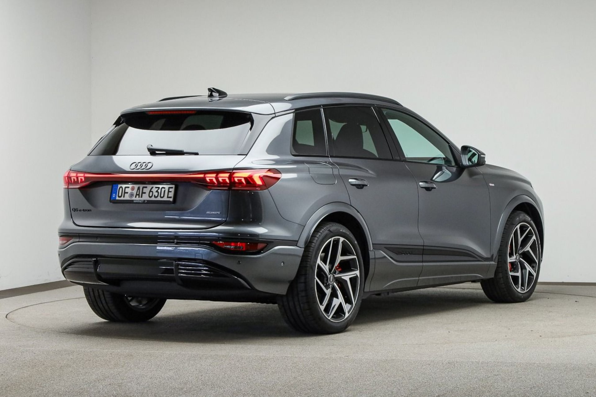 Audi Q6 SUV e-tron