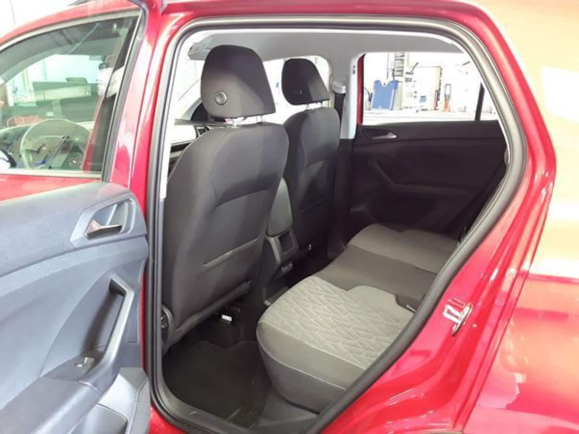 Volkswagen T-Cross Life