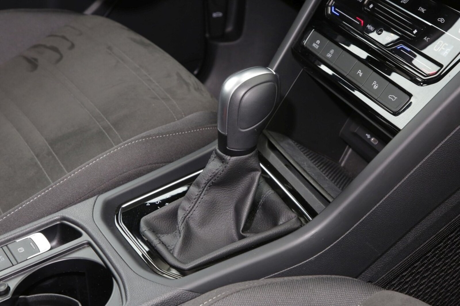 Volkswagen Touran – Bild 11
