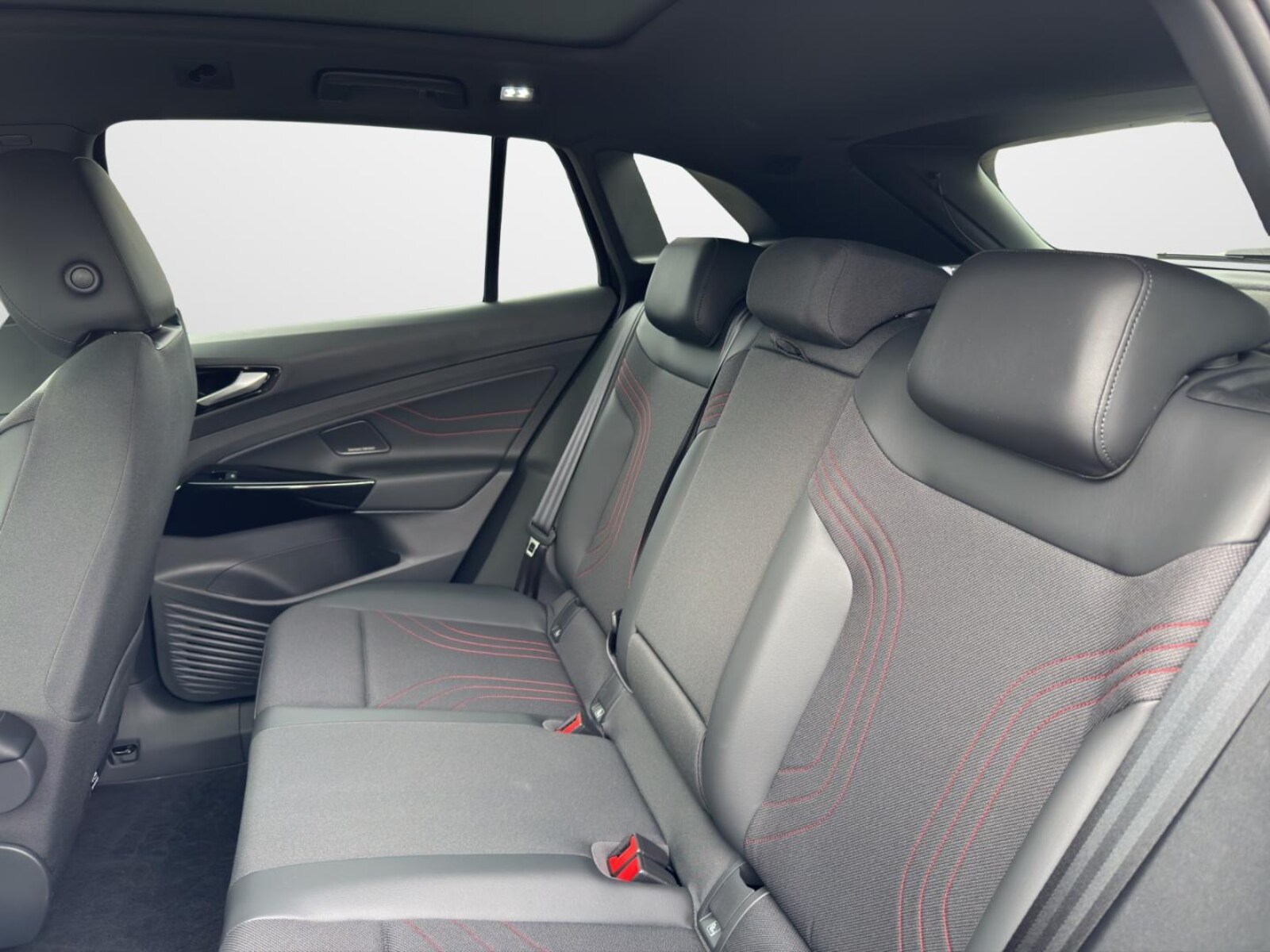 Volkswagen ID.4 – Bild 12