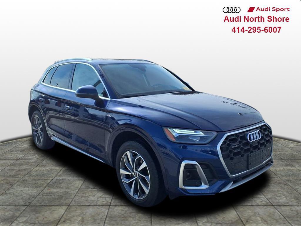 2023 Audi Q5 45 Premium Plus's photo