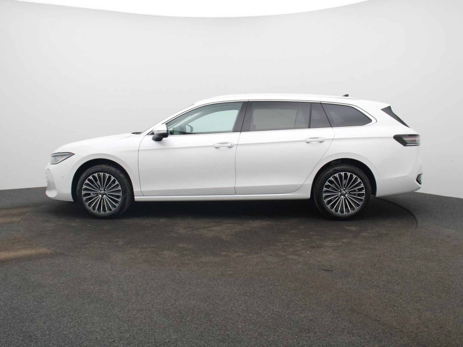Volkswagen Passat Elegance