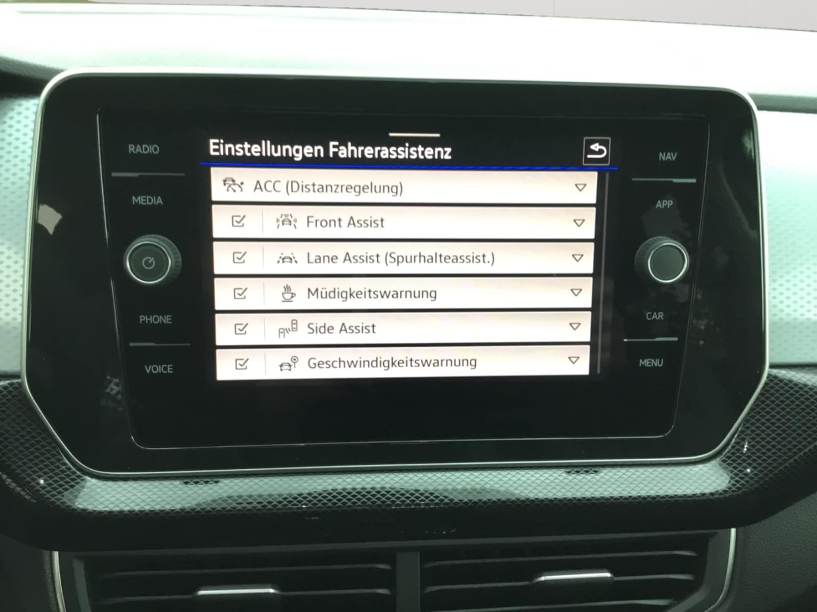 Volkswagen T-Cross – Bild 13