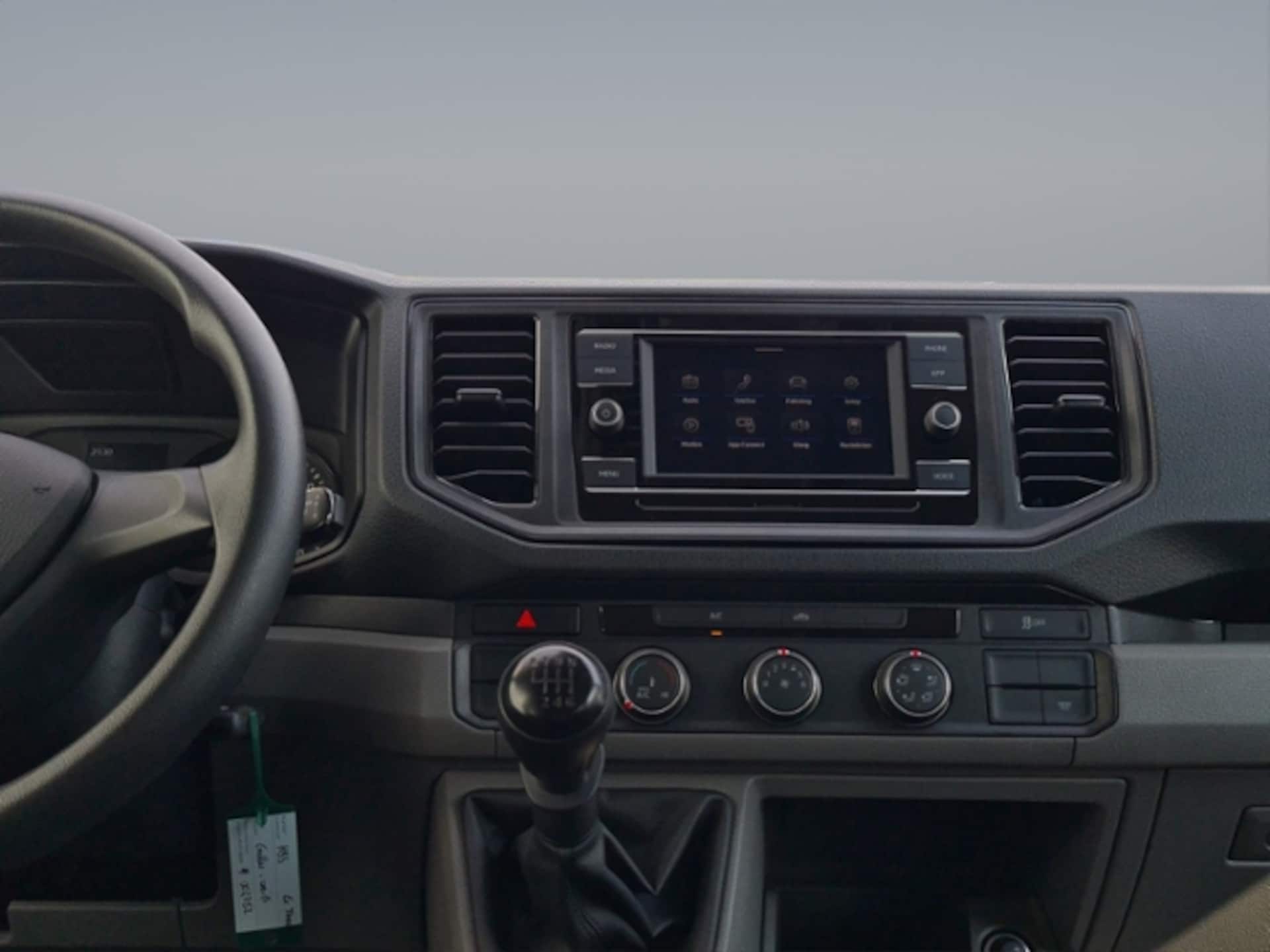 Volkswagen Crafter Kasten langer Radstand