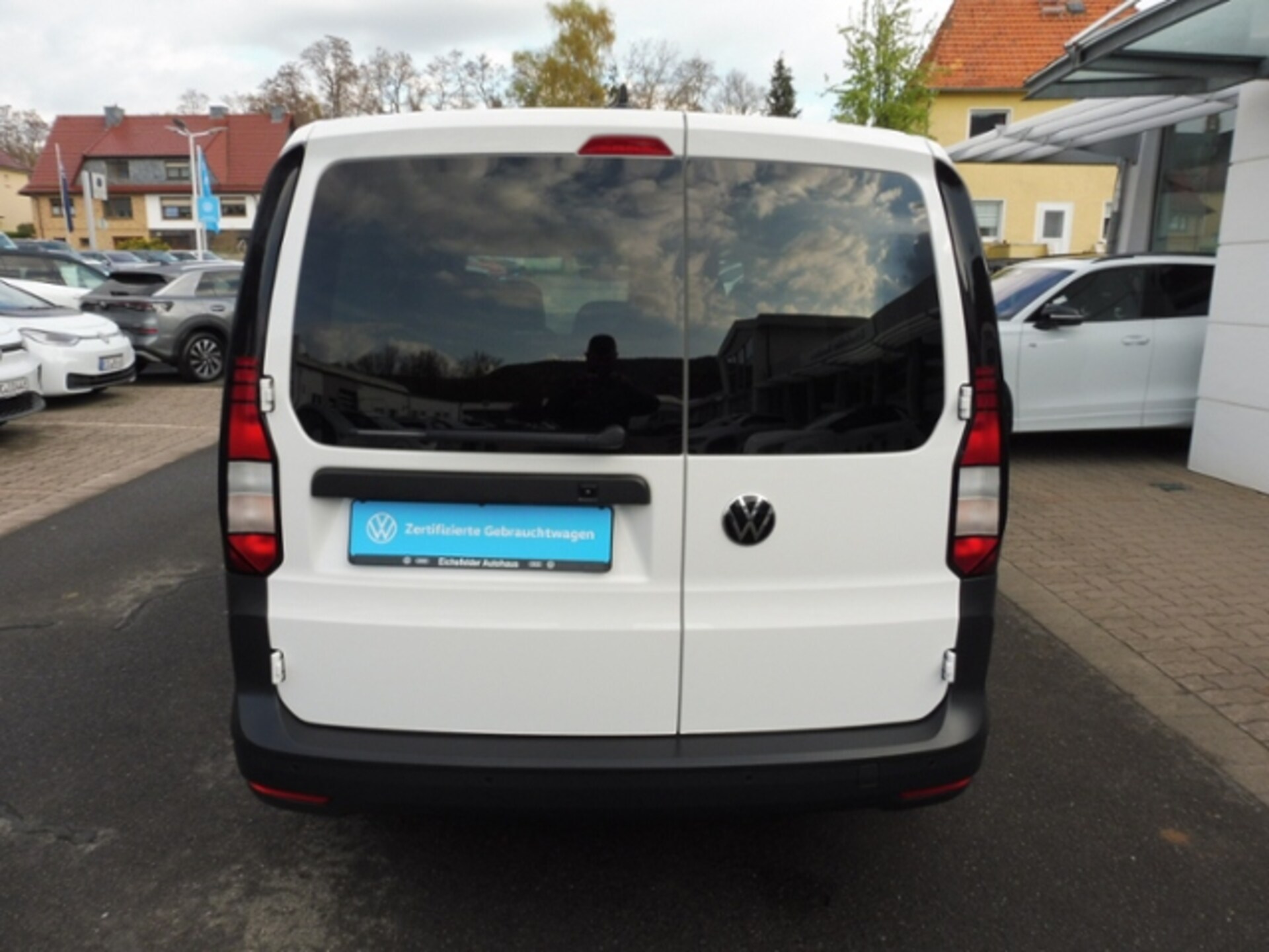 Volkswagen Caddy Basis-Modell