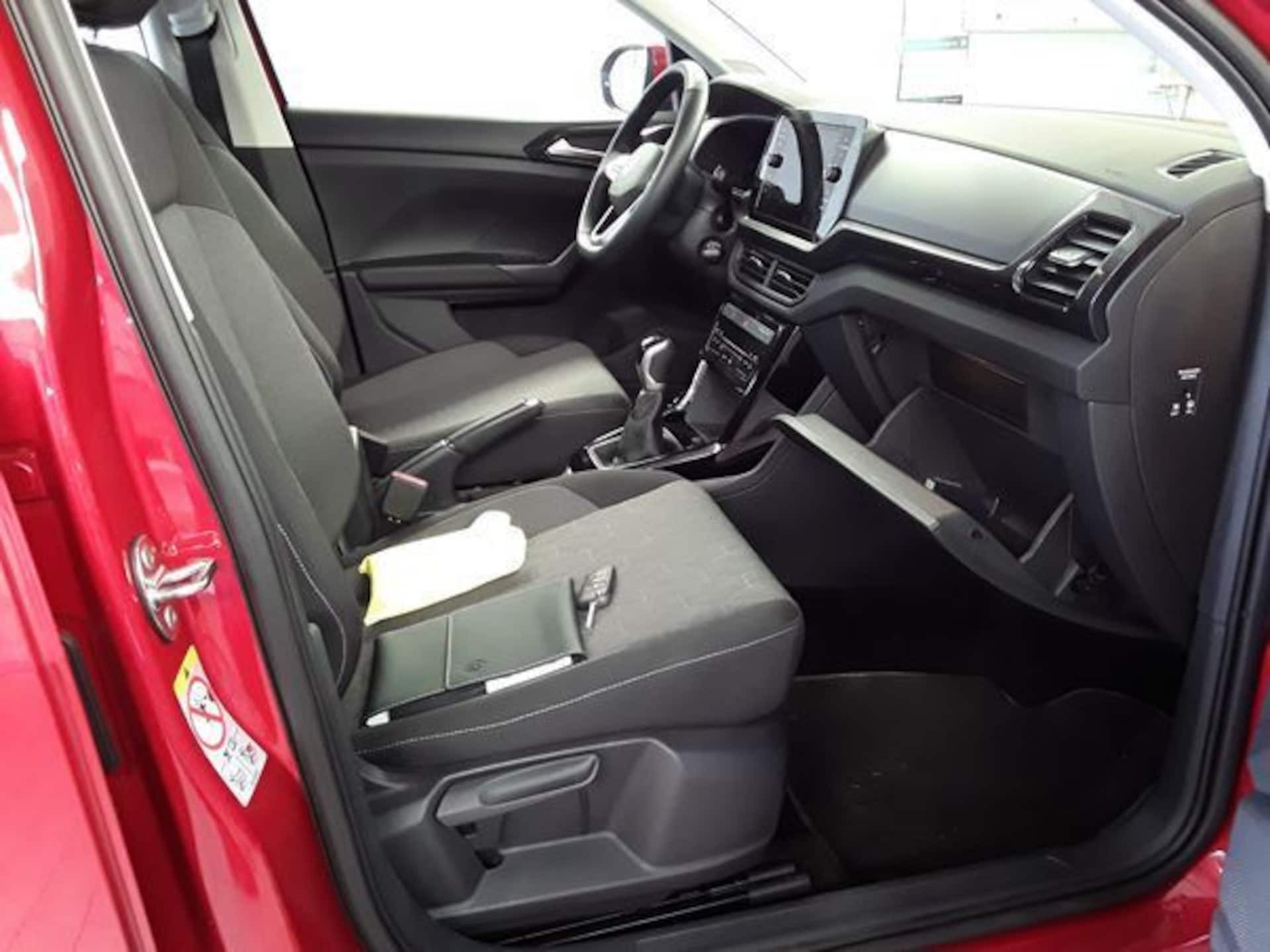Volkswagen T-Cross Life