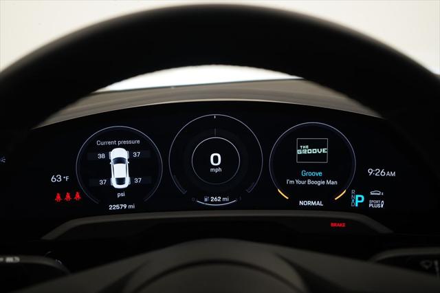 2022 Porsche Taycan S - Photo 10