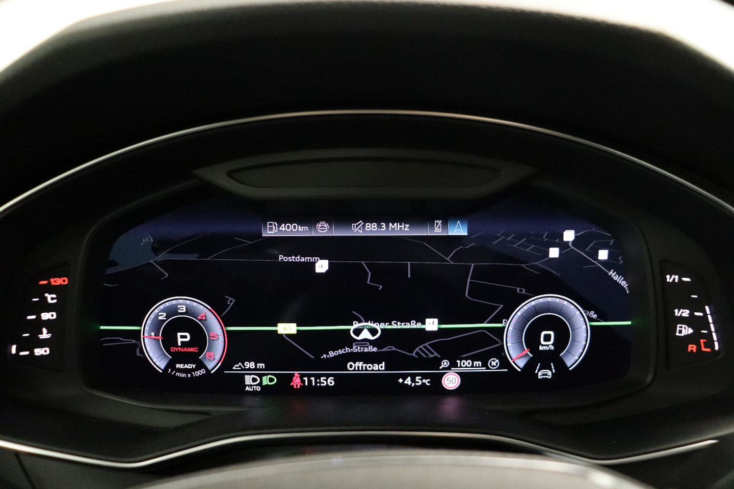 Bild über Audi A6 Avant advanced 45 TDI quattro S tronic - für weitere Informationen kontaktieren Sie den Audi Partner