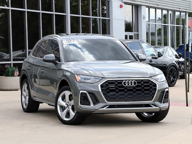 Photo of 2023 Audi Q5