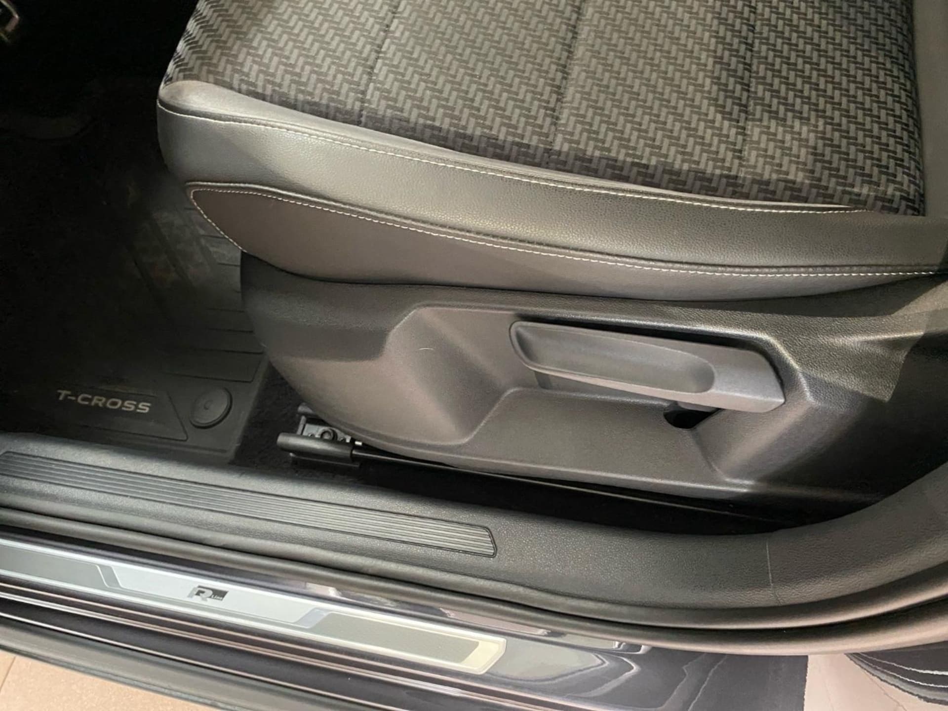 Volkswagen T-Cross R-Line