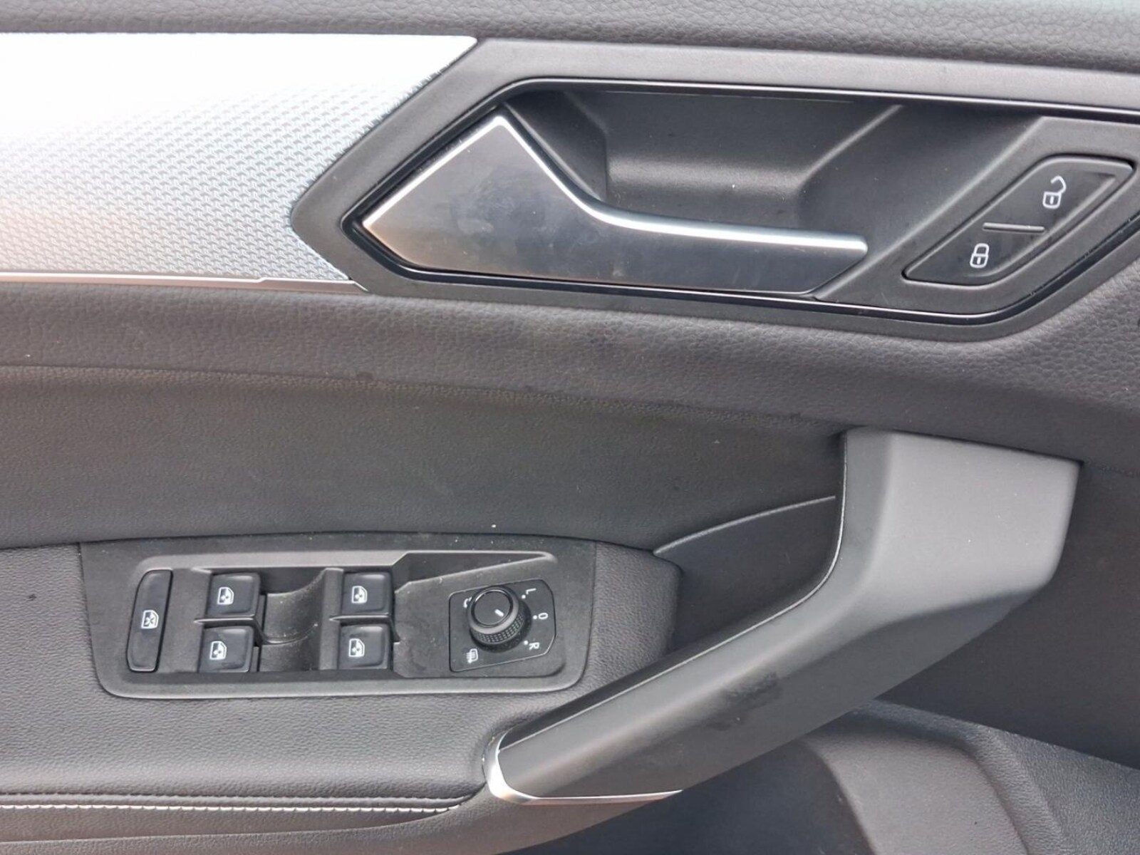 Volkswagen Touran – Bild 7