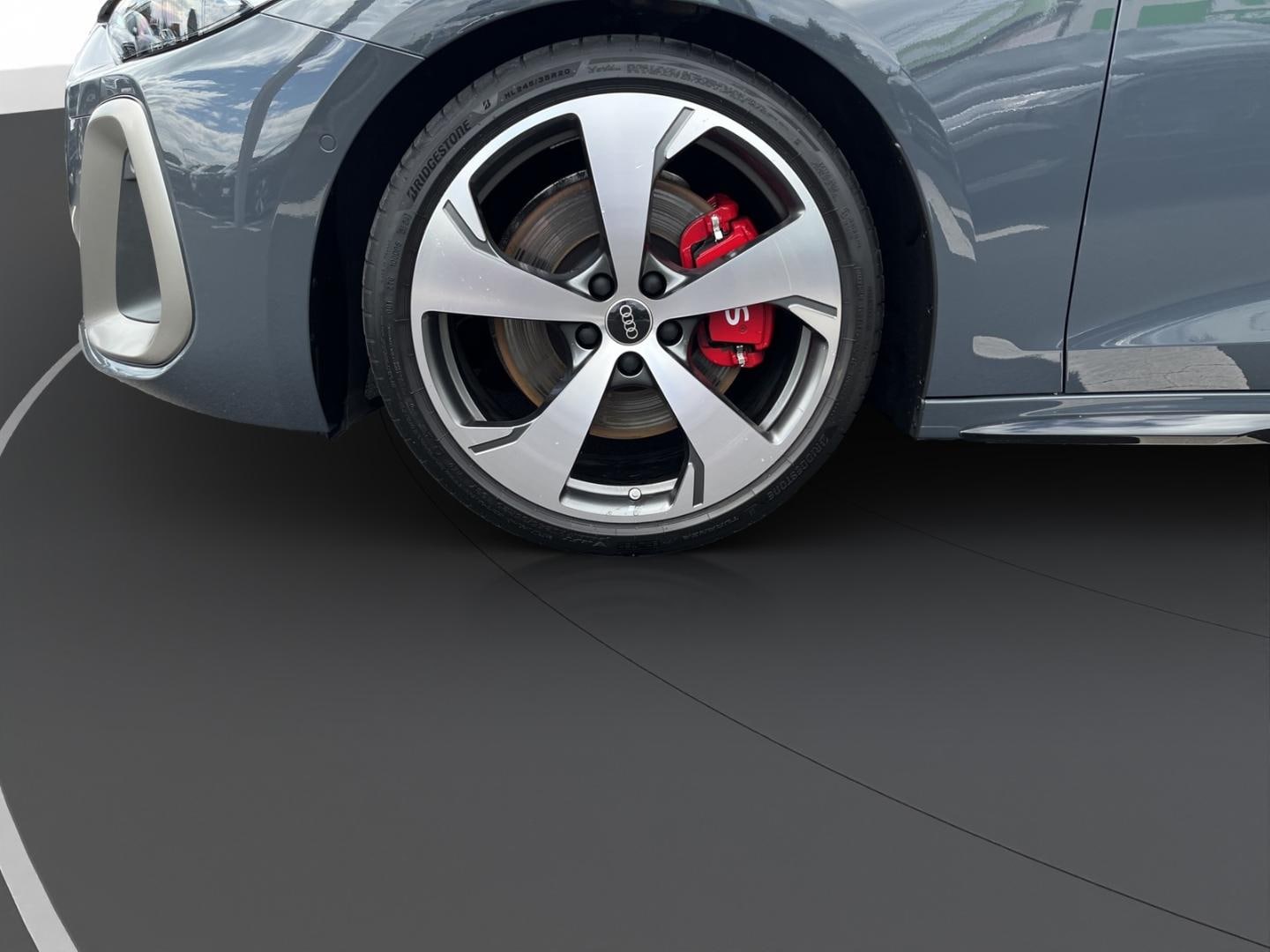Bild über Audi S5 Avant edition one TFSI 270 kW S tronic - für weitere Informationen kontaktieren Sie den Audi Partner