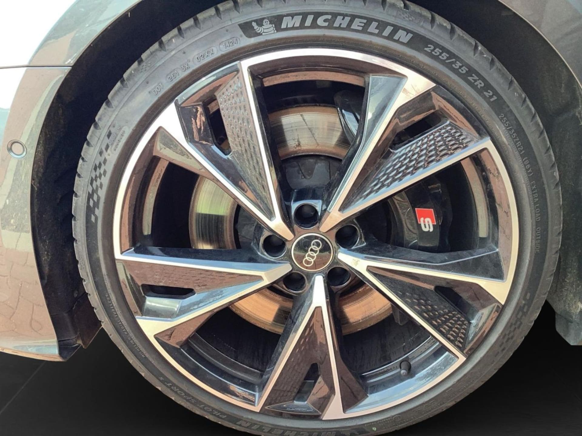Audi S6 Avant