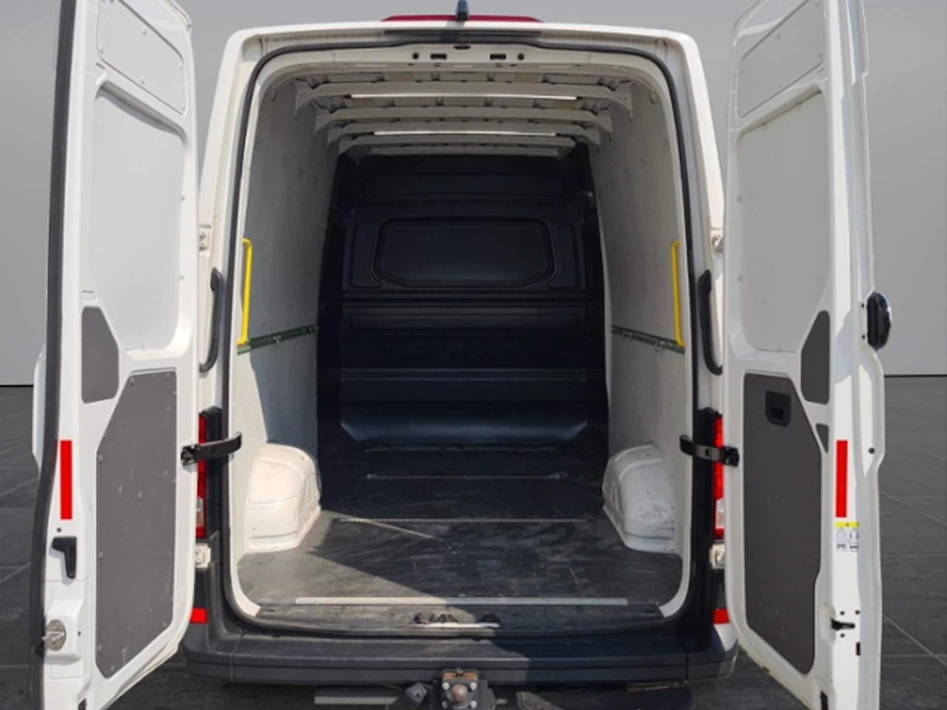 Volkswagen Crafter Kasten langer Radstand