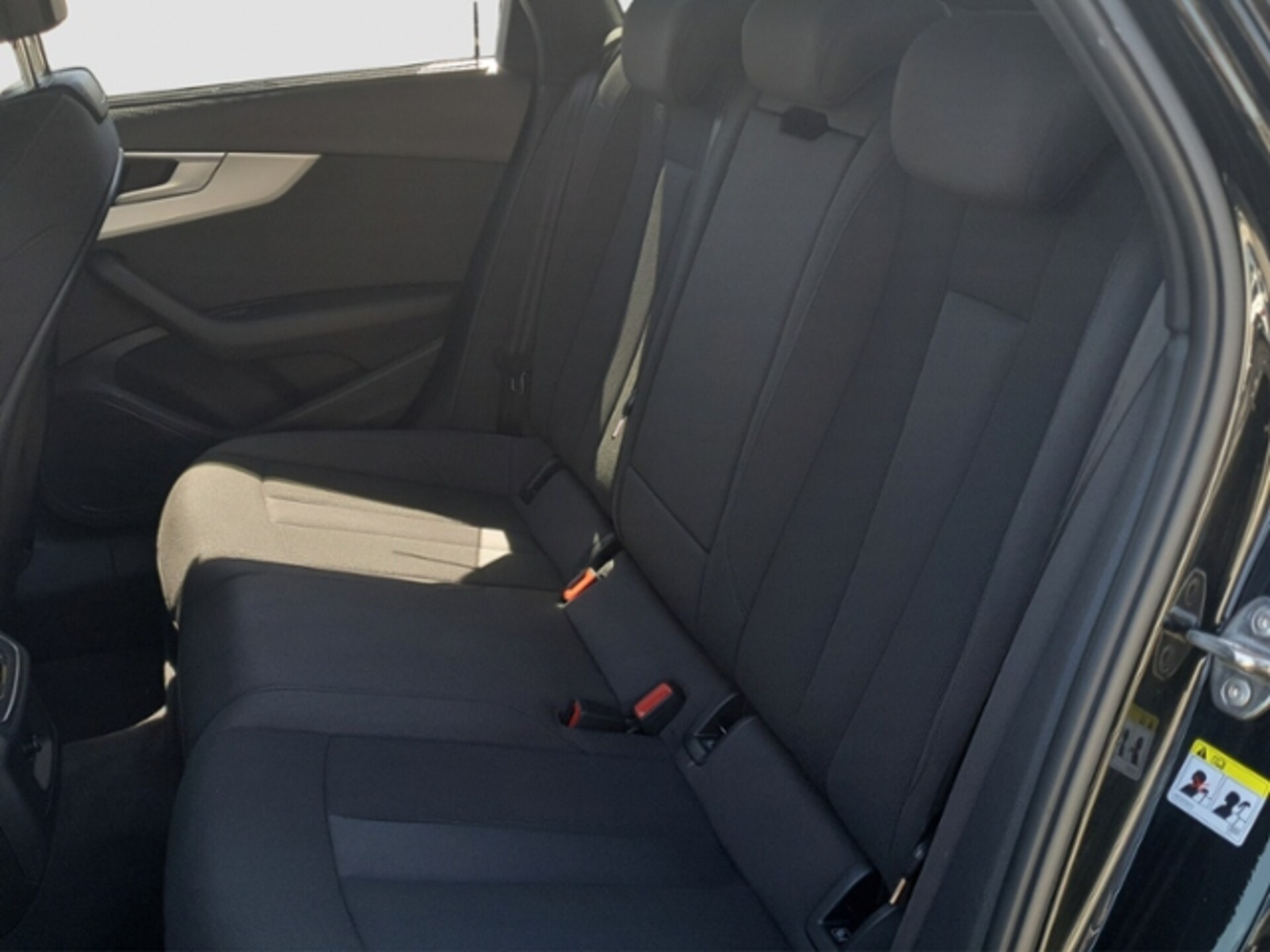 Audi A4 Avant S line
