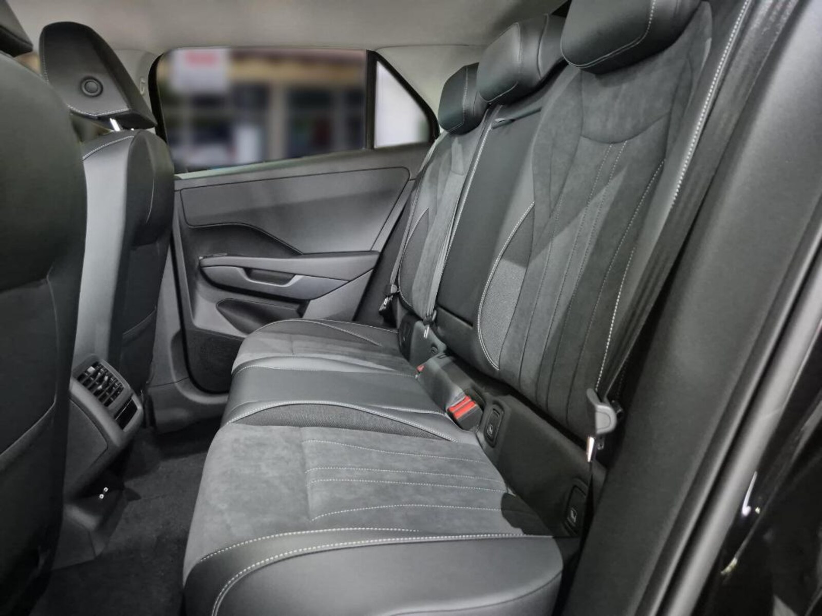 Volkswagen T-Roc – Bild 11