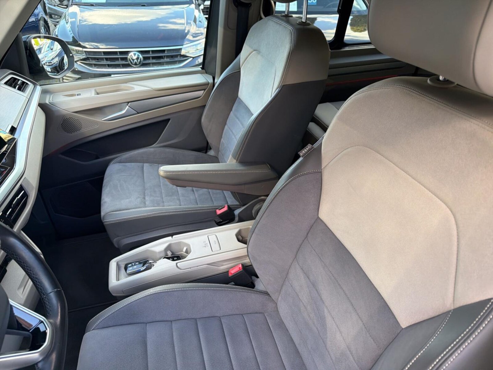 Volkswagen Multivan Langversion – Bild 6