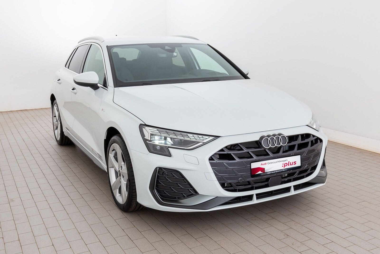 Image about Audi A3 Sportback TFSI e S line 45 TFSI e S tronic
