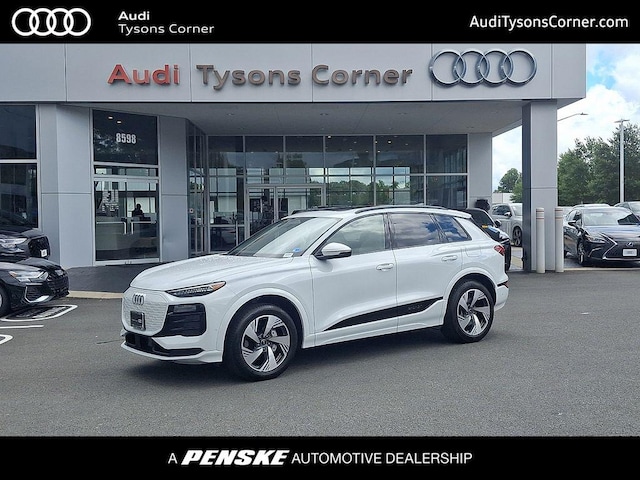 Photo of 2025 Audi Q6 e-tron 