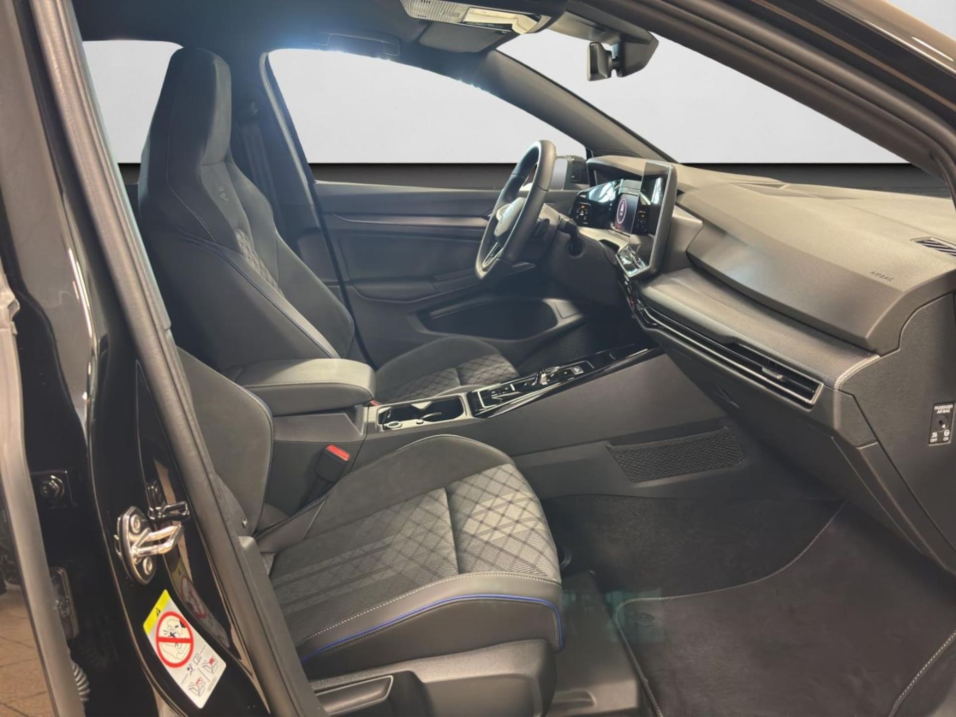 Volkswagen Golf Variant R-Line