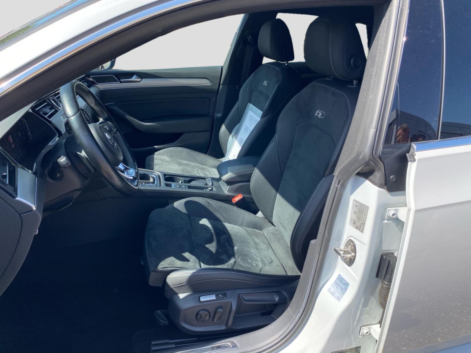 Volkswagen Arteon R-Line