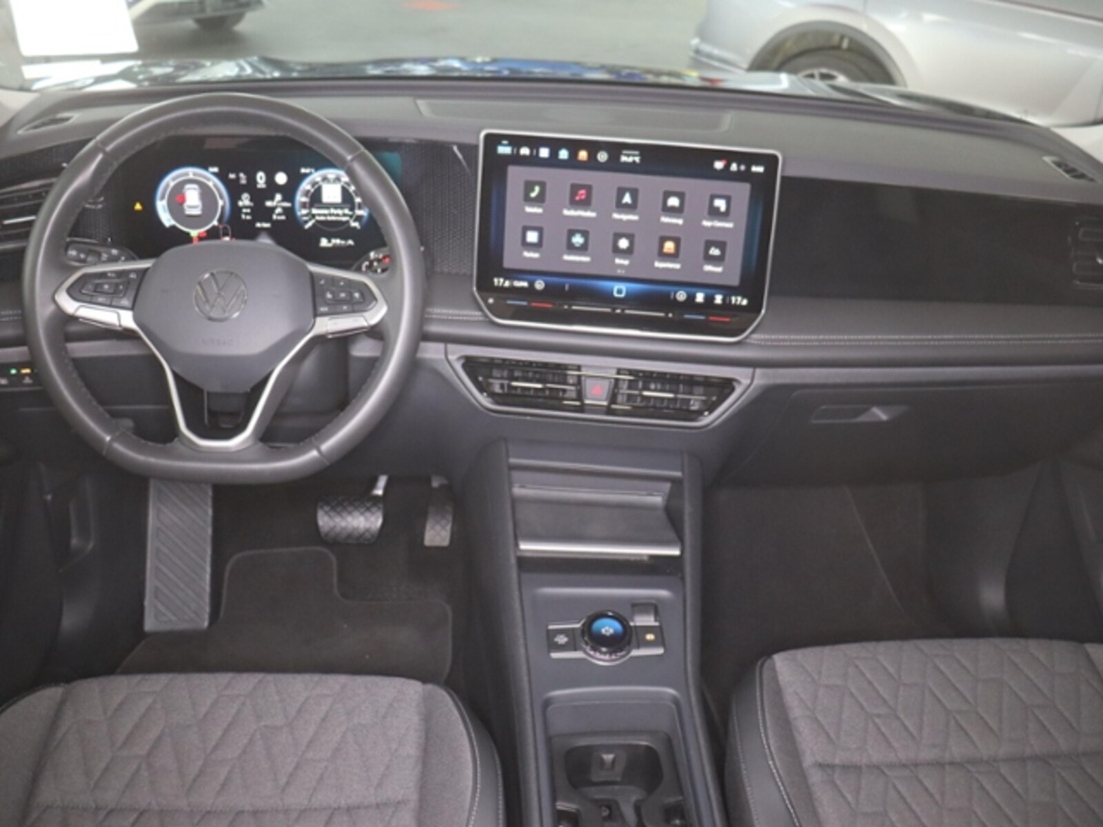 Volkswagen Tiguan – Bild 7