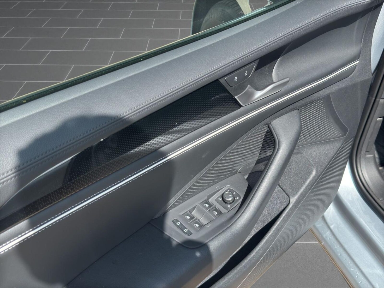 Volkswagen Passat – Bild 13
