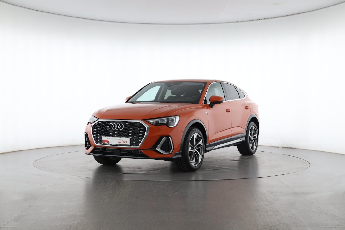 Bild über Audi Q3 Sportback S line 35 TFSI S tronic - für weitere Informationen kontaktieren Sie den Audi Partner