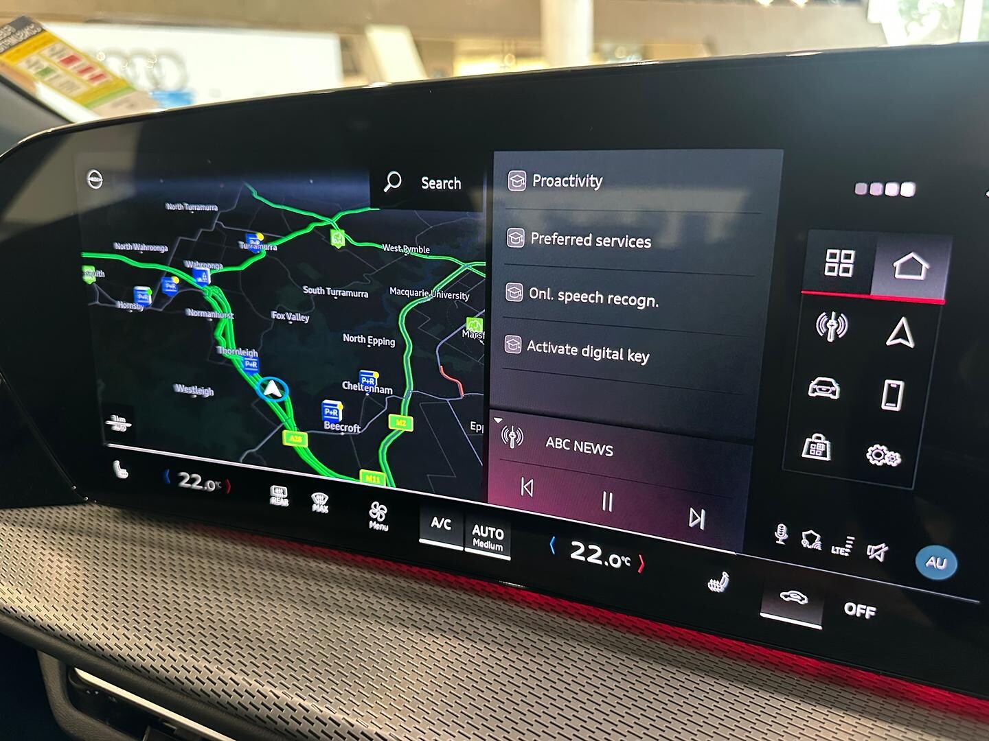 Image about Audi Q5 SUV TDI quattro 150 kW sport