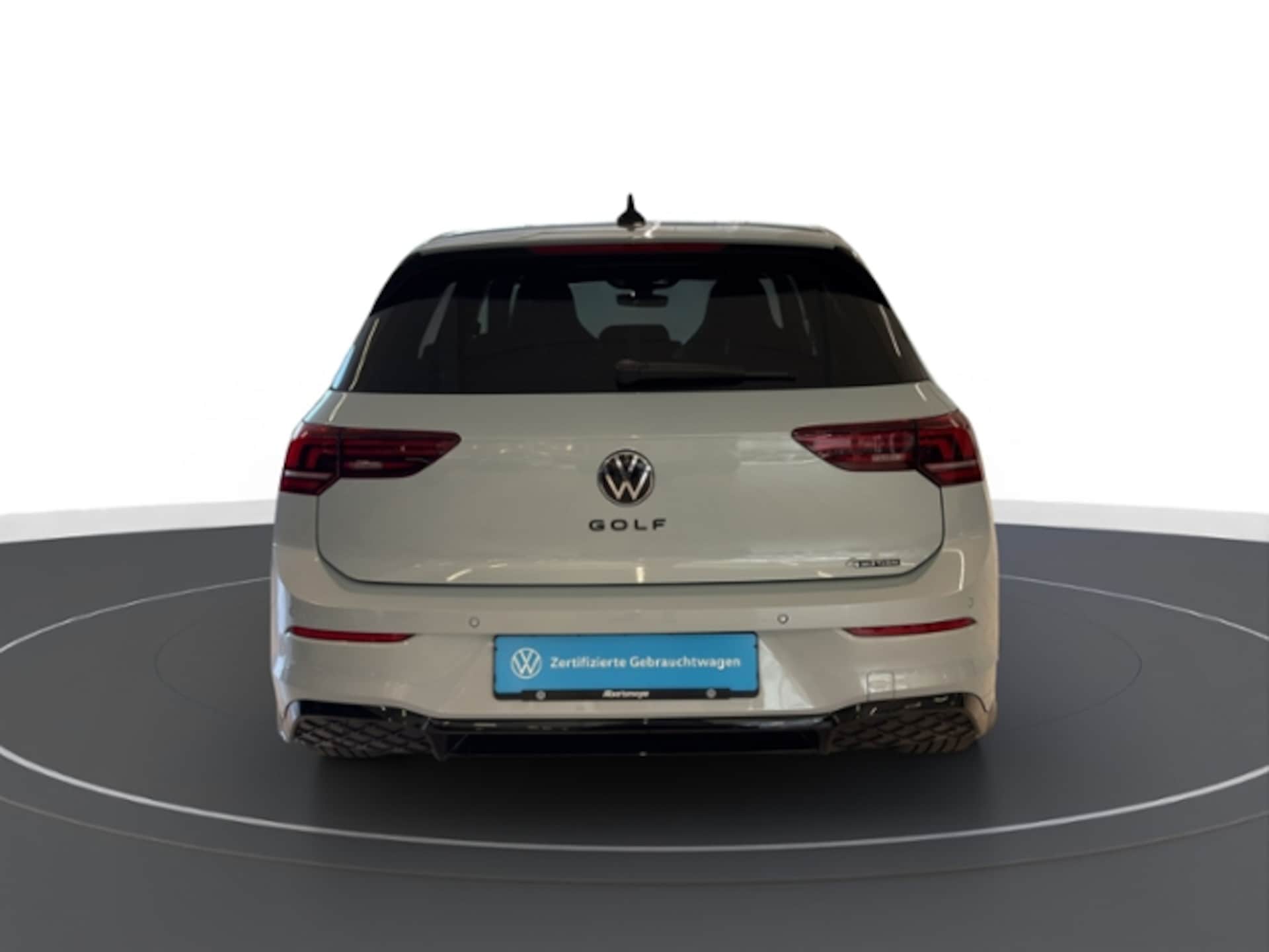 Volkswagen Golf R-Line