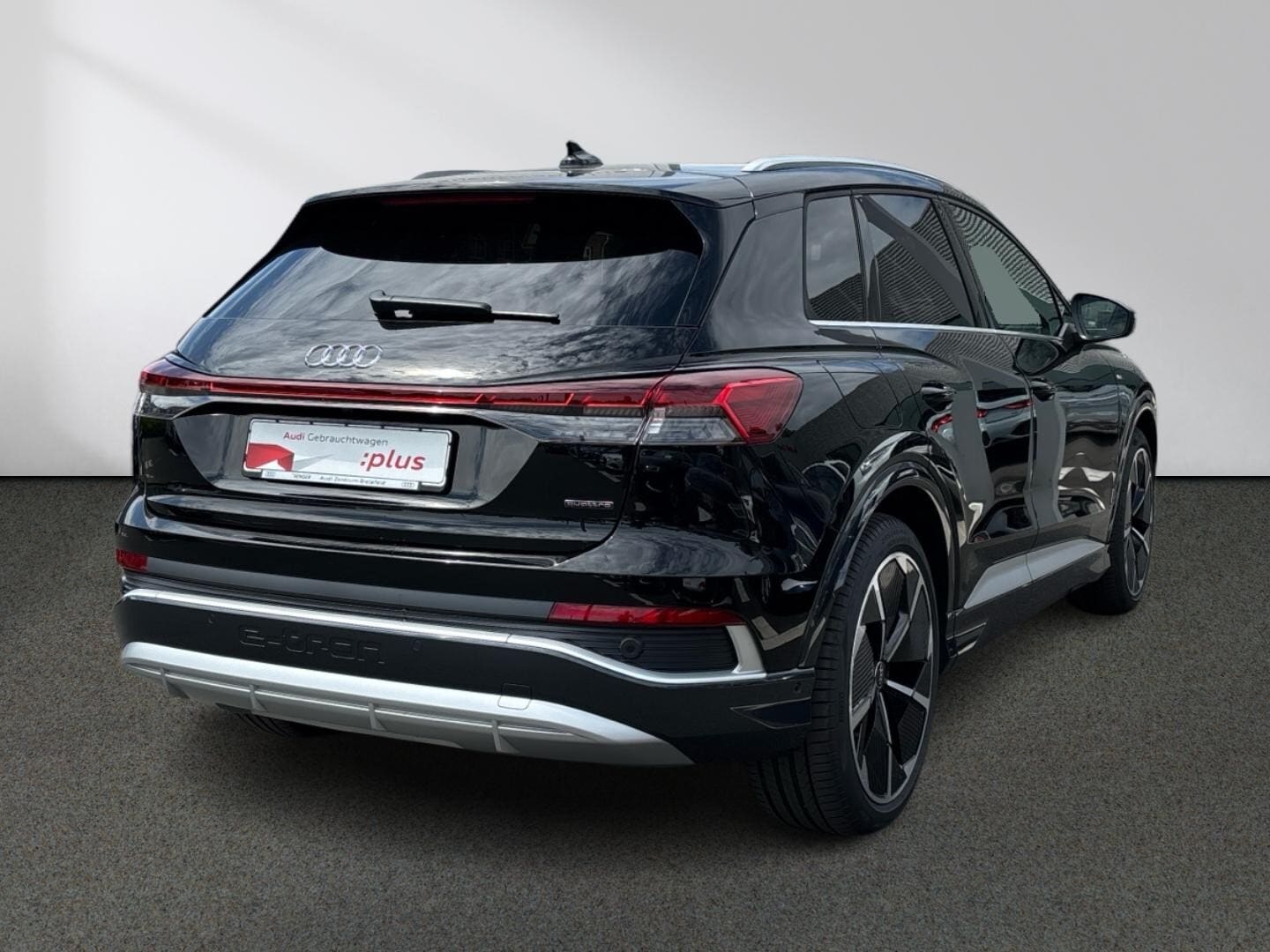 Bild über Audi Q4 e-tron 45 e-tron quattro - für weitere Informationen kontaktieren Sie den Audi Partner