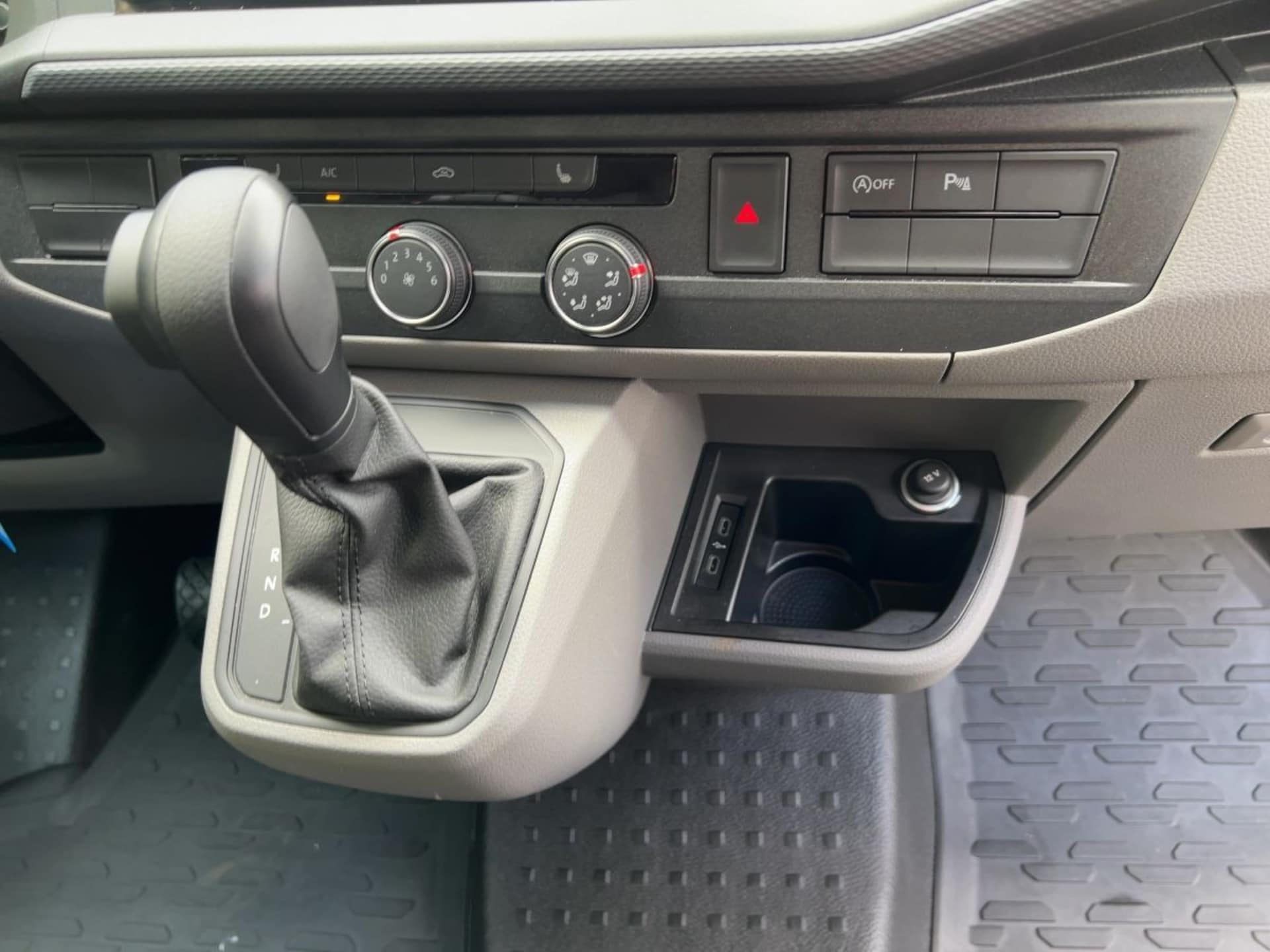 Volkswagen T6.1 Transporter Kasten kurzer Radstand