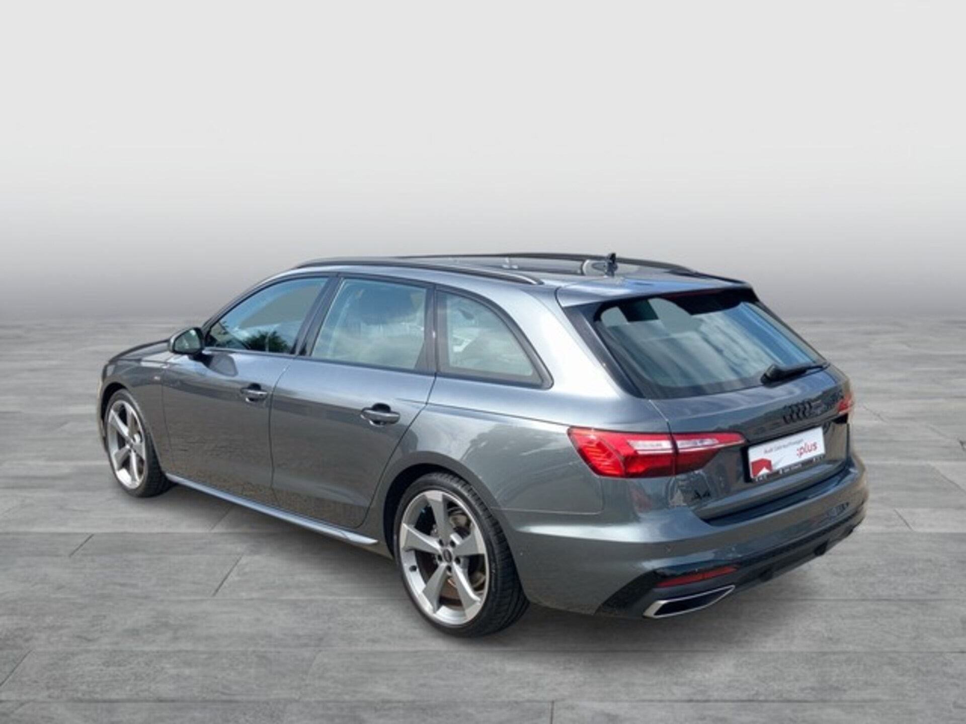 Audi A4 Avant S line