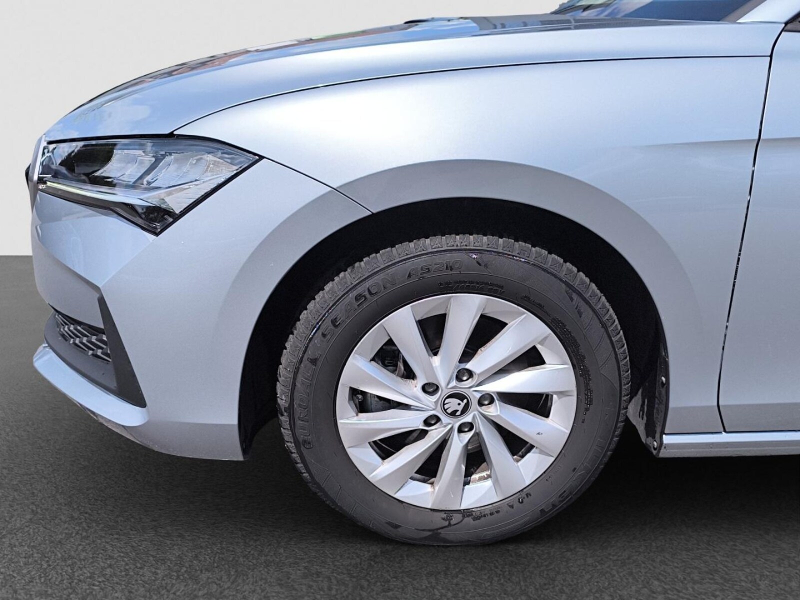Škoda Superb Combi – Bild 12