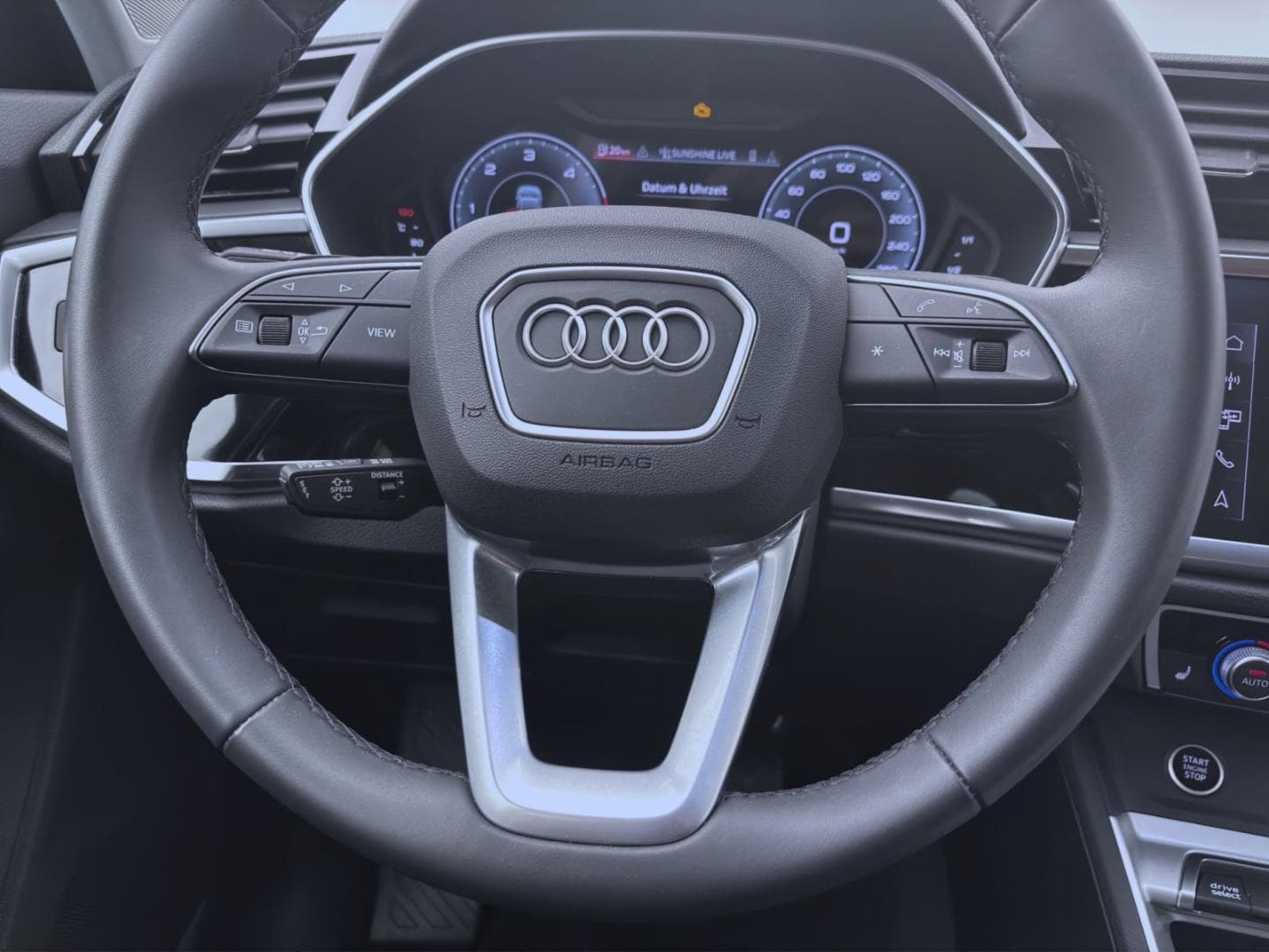 Bild über Audi Q3 advanced 35 TDI 110(150) kW(PS) S tronic - für weitere Informationen kontaktieren Sie den Audi Partner