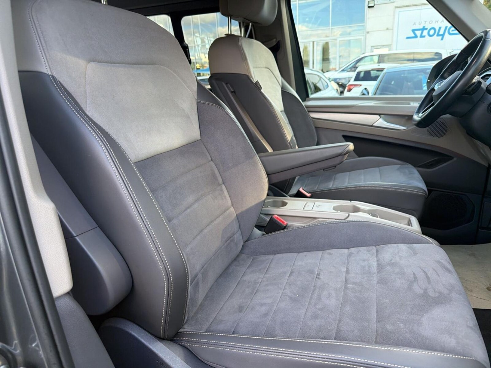 Volkswagen Multivan Langversion – Bild 12